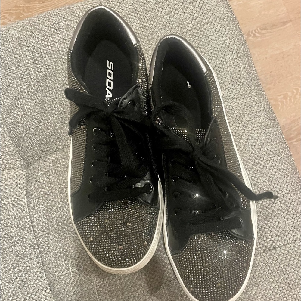 Sodas women 7.5 black sparkly tennis shoes